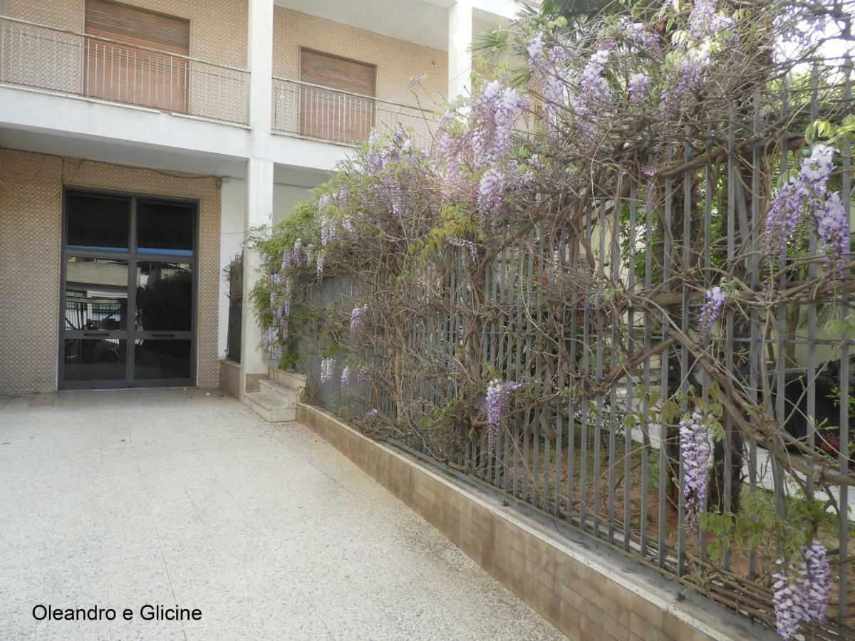 Oleandro E Glicine Daire Lecce Dış mekan fotoğraf